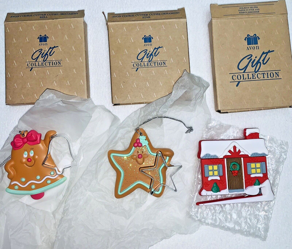 3 Vtg Avon Christmas Cookie Cutter Cuties Bell & Star Ornaments Paper Cutter NOS